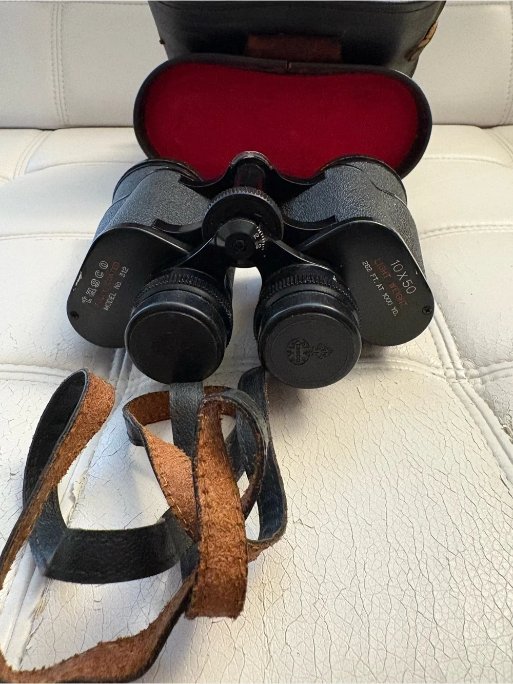 Vintage Tasco 10x50 Binoculars With Case